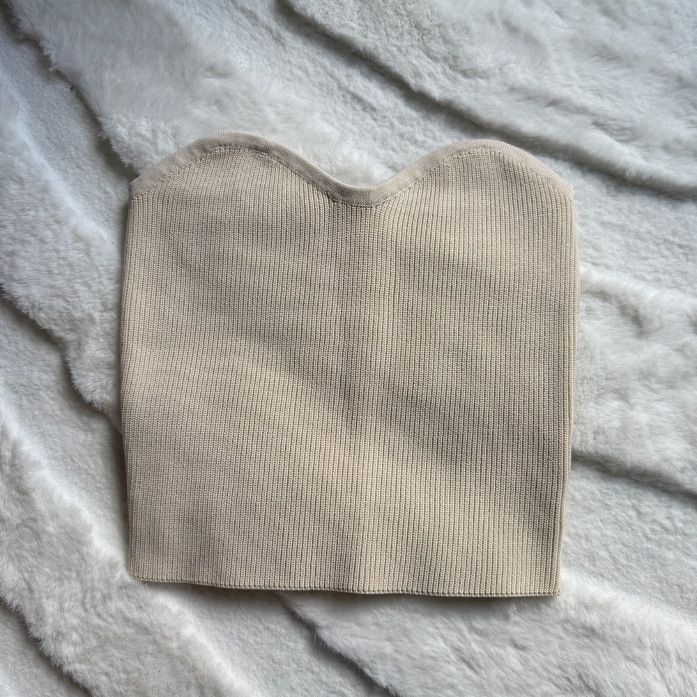 EUC DISSH Billie Sweetheart Neckline Knit Top XS Beige Strapless
